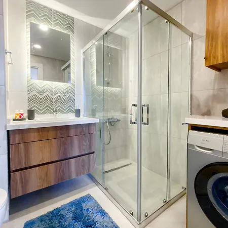 Apartament Cozy Flat With Balcony 5 Min To Marina *